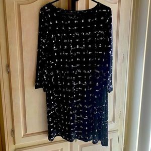 Ivanka Trump black and white dress, L